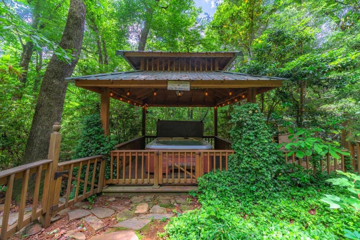 Waterfront Mountain Cabin With Hot Tub Villa Blue Ridge Bagian luar foto