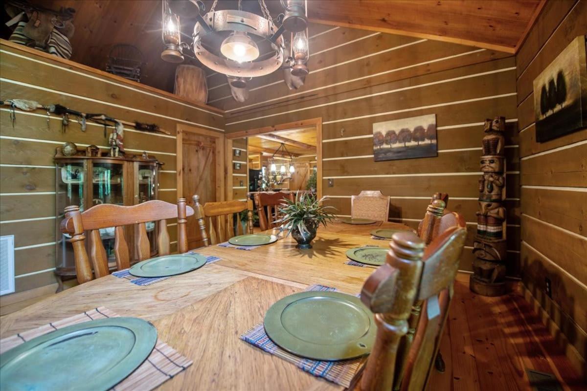 Waterfront Mountain Cabin With Hot Tub Villa Blue Ridge Bagian luar foto